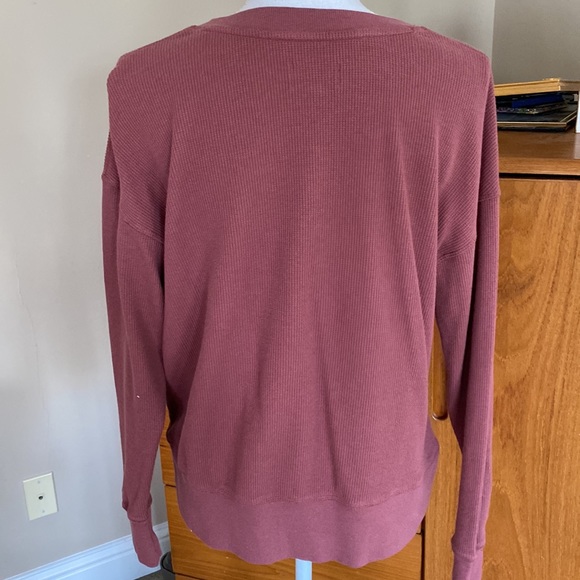 Lou & Gray pullover button front ribbed top. Size small color:  mauve - Picture 4 of 7